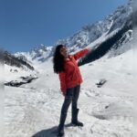 Vaibhavi Shandilya Instagram – ~ Kashmir Photo Dump ~
#martin #shooting #kashmir #heaven Kashmir A Heaven On Earth