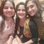 Vanitha Vijayakumar Instagram - ❤️🥰😘 #bff #sisters