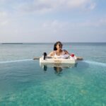 Varalaxmi Sarathkumar Instagram - #Monday vibes feeling white..!!! #throwback #Maldives #sun-kissed #beachvibes🌴🌊 #beachlife #white #favoritecolor Series 2
