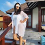 Varalaxmi Sarathkumar Instagram - Love yourself 🌴🌴😎😎🏖🏖🏝🏝☀️☀️ #birthdaygetaway #birthday #beachlove #beachvibes #beach #maldives #instamood #latergrams So fun to be at a resort named after you..everything had my name on it..heheh.. Best birthday gift ever... @varuatmosphere @pickyourtrail VARU by Atmosphere