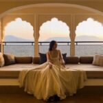 Vidhya Instagram - #AD This is the @kayak_in app. I make sure I check their app when planning my trip and staycations, because it’s super easy to use. You can use their filters and you will always find flight and hotel deals that work for you. Download the KAYAK app NOW and book for the holiday! I’m working with them to bring you more travel content. Stay safe, Move safe! Hotel Alila Fort Bishangarh Jaipur