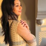 Vidhya Instagram - 📸 @imichael.1 👗 @nirali_design_house 💍 @bronzerbridaljewellery