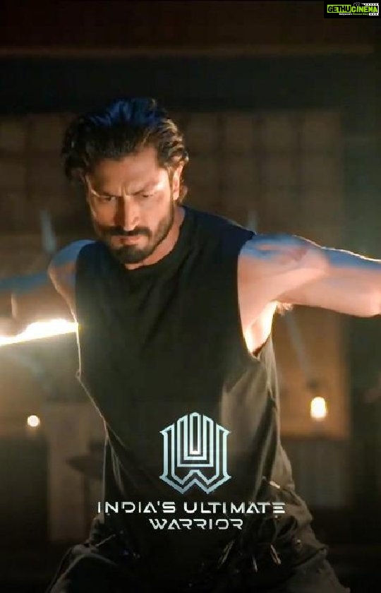 Vidyut Jammwal Instagram - A warrior is someone who experiences everything in their body with ease - Vidyut Jammwal An Ultimate warrior is the strongest in body and mind. Are you ready to witness the action on India’s Ultimate Warrior? Watch #IndiasUltimateWarrior on @discoveryplusIN on 4th of March, and @DiscoverychannelIN on 14th March! @bazinga_ent