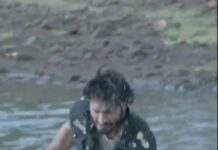 Vidyut Jammwal Instagram - #Kalaripayattu says : The only thing that travels faster than electricity is the speed of your thoughts… #aabyehKARKEdekho Join me in my edgy and electric quest to find #IndiasUltimateWarrrior Watch now on @discoveryplusin @discoverychannelin @bazinga_ent #ITrainLikeVidyutJammwal