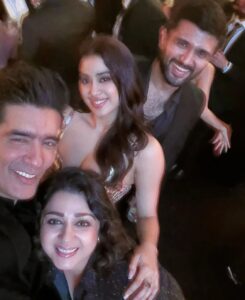 Vijay Deverakonda Instagram - :)