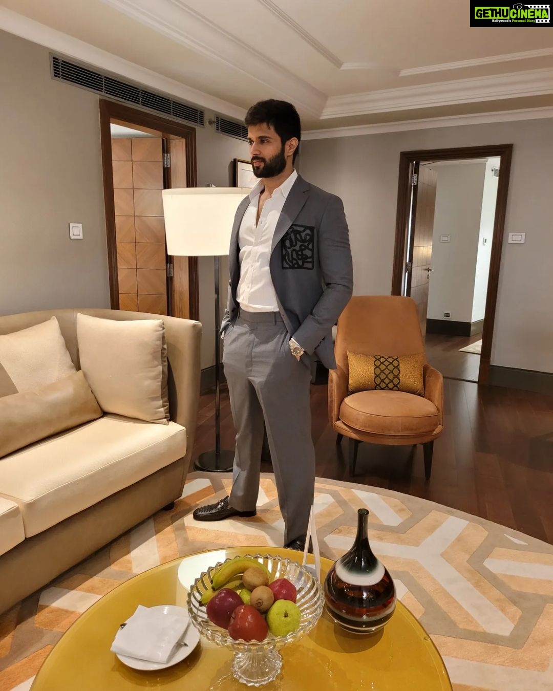 Vijay Deverakonda - 2.5 Million Likes - Boy
