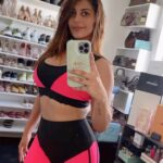 Yaashika Aanand Instagram - Gym wear from @zasuwasw . . . . . #fitness #yashika #explore #boomerang
