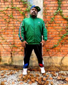 Yogi B Instagram - Exhausting but rewarding past two weeks of work. I am hyped to witness the next generation of super talented and humble Tamil Emcees with great aspirations. 2022 is Tamil Hip Hop Era resurgence 🙌🏽 📻 🎤

#YogiB #TamilHipHop