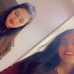 Yuvika Chaudhary Instagram - This song ❤️ @yuvikachaudhary 🥰 #yuvikachaudhary #docaparna #sisterlove #love #instagood #instareels #instagram #trending #trendingreels #tbt #family