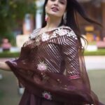 Yuvika Chaudhary Instagram - Giving glam a new definition! @yuvikachaudhary in our Brown Coffee Gotapatti Sharara is taking the ethnic game to the next level.💖 Stylish, festive, bright, trendsetting and comfortable ticks all boxes, making it a must-must have in your summer ethnic wardrobe! #suitset #festivewear #celeb #yuvikachaudhary #celebinspired #ootd #potd #fashion #tbt #instagood #art #love #supportindiandesigners #vocalforlocal #newlaunch #newcollection #trending #onlineshopping #ethnicwear #indianwear #aachho #aachhojaipur #aachhodesigns
