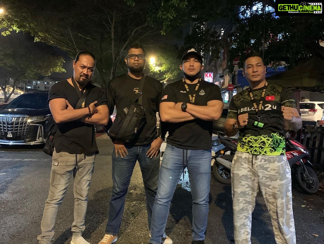 Aaron Aziz Instagram - Terima Kasih Braders semua support kami @fadhil324haniff @officialaksomalaysia #TheVapedon #AksoGT3500 puff dan #AksoGTAAseries.