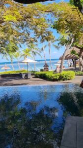 Aarti Chhabria Instagram - "When you feel blissful inside, you create blissful experiences outside." #selflove

Aart's Blissful Living X The Oberoi Mauritius ♡ At their SPA ♡ @theoberoimauritius 
.
.
Had the most divine GLOW facial with products from South Africa. Was relaxing, and rejuvinating. The therapist used specialised tools and techniques for massaging and the aroma was invigorating. 
.
.
 
 .
 
 #luxuryliving #bliss #aartichabria #travel #luxurytravel #theoberoimauritius #theoberoihotel #travelgram #vlog #travelvlogger #travelandliesure #facial #SPA #facemassage #glowfacial #skincare #massagespa #outdoorspa