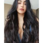 Adah Sharma Instagram – O Meri Neend mera Chain mujhe lauta do,,, SWIPE to see who has my Chain 🤓,,,,,,, the Long and the short of it 😅😂🤫
,
,
,
#100YearsOfAdahSharma #adahsharma 
,
,
,
P,S, Happy to see other actors putting animals on their Swipe 😁😁 bahut saara pyaar from the chicken community and me