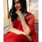 Adah Sharma Instagram - Thought I’d twin with my favourite colour of flags 😬 . Leave a red flag 🚩🚩🚩🚩in the comments with a question ! I’ll definitely reply 😂 . . Styled by @juhi.ali Wearing @ranbirmukherjeeofficial @rubansaccessories 📸 @jayslens 💪 @jagats38 . . #100YearsOfAdahSharma #adahsharma