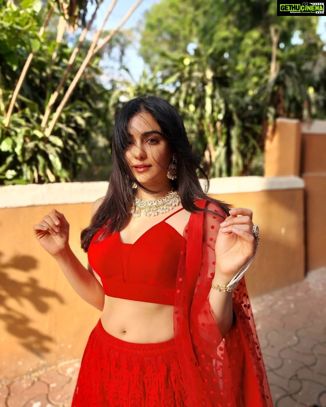 Adah Sharma Instagram - RED is for ...... ? Horror movie fans SWIPE to the last pic at your own risk π¦π¦ . . . . . Styled by @juhi.ali Wearing @ranbirmukherjeeofficial @rubansaccessories πͺ @jagats38 . . #100YearsOfAdahSharma #adahsharma