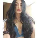 Adah Sharma Instagram – O Meri Neend mera Chain mujhe lauta do,,, SWIPE to see who has my Chain 🤓,,,,,,, the Long and the short of it 😅😂🤫
,
,
,
#100YearsOfAdahSharma #adahsharma 
,
,
,
P,S, Happy to see other actors putting animals on their Swipe 😁😁 bahut saara pyaar from the chicken community and me