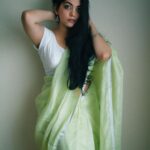 Ahana Kumar Instagram – Just like Me , if you too have dreams that look too big , reply with a 🪴 Let me see how many plant-pots we can get , to fill up the garden of dreams 🦋

Shot by @clintsoman 🍀

Saree , Blouse & Jewellery from @jugalbandhi 🪷

Shot at @kochimarriott 🍂
