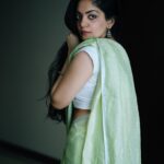 Ahana Kumar Instagram – Just like Me , if you too have dreams that look too big , reply with a 🪴 Let me see how many plant-pots we can get , to fill up the garden of dreams 🦋

Shot by @clintsoman 🍀

Saree , Blouse & Jewellery from @jugalbandhi 🪷

Shot at @kochimarriott 🍂