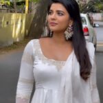 Aishwarya Rajesh Instagram – கொஞ்சம் பார்த்துவிடு கொஞ்சம் பேசிவிடு
என்று என் விழிகள் அய்யய்யோ என்கிறது ✨

👗 @archana.karthick 
📸 @ajay_shadowsphotography 

#reels #reel #instagood #instagram #aishwryarajesh #shadowsphotographyy