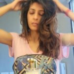 Aishwarya Sakhuja Instagram – MINI VLOG 2
 
I managed to achieve a lot in a single day yesterday.. FELT GOOD
#reeitfeelit #reelsinstagram #reelkarofeelkaro #naigaontorture #yhc #setrevisit #nostalgia #actor #aishwaryasakhuja #anchor #type1 #type1diabetes #healthandwellness