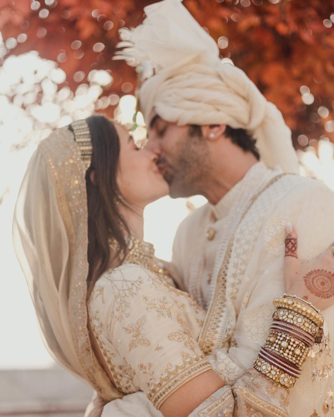 Alia Bhatt Instagram - Today, surrounded by our family and friends, at home … in our favourite spot - the balcony we’ve spent the last 5 years of our relationship - we got married.
With so much already behind us, we can’t wait to build more memories together … memories that are full of love, laughter, comfortable silences, movie nights, silly fights, wine delights and Chinese bites.
Thank you for all the love and light during this very momentous time in our lives. It has made this moment all the more special.
Love,
Ranbir and Alia ✨♥️♾ Alia Bhatt Instagram - Today, surrounded by our family and friends, at home … in our favourite spot - the balcony we’ve spent the last 5 years of our relationship - we got married. With so much already behind us, we can’t wait to build more memories together … memories that are full of love, laughter, comfortable silences, movie nights, silly fights, wine delights and Chinese bites. Thank you for all the love and light during this very momentous time in our lives. It has made this moment all the more special. Love, Ranbir and Alia ✨♥️♾
