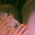 Ameesha Patel Instagram - MUMBAI NIGHT OUT….. skittle Coloured nails for the win ..🥂🥂🥂🥂🍭🍭🍭🍭🍭🍬🍬🍬🍬🍬🍬🍬