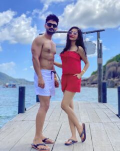 Amrita Rao Instagram - 50 UNSEEN PICS Of Our HONEYMOON in Our Latest Episode of #coupleofthings 
LINK IN BIO 

#amritarao #rjanmol #lovestory