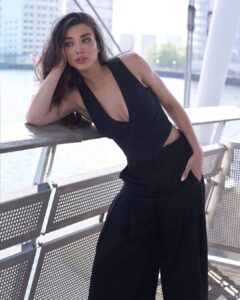 Amy Jackson Instagram - Sail!