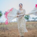 Anasuya Bharadwaj Instagram – God, Goals, Growing and Glowing 😇🧿❤️

For #Jabardast #tonyt 
Outfit & Styling @gaurinaidu 🥰
PC: @verendar_photography 📸