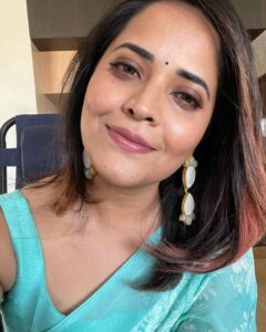 Anasuya Bharadwaj Instagram - Hi there! 😇❤️