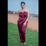 Anasuya Bharadwaj Instagram – I have the courage to live a life I dream of..
Do you have the courage to be the world that knows no boundaries?? 
Do you have the courage to be the society that loves and let me be??

For #Jabardast #tonyt
Outfit & Styling @gaurinaidu 🥀
PC: @verendar_photography 🍂