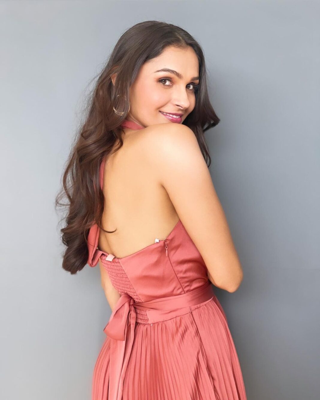 Andrea Jeremiah Instagram - 🌷🌷🌷 MUH @altafmammoo @sharmilahairstylist @skodadeccanbeats @btosproductions