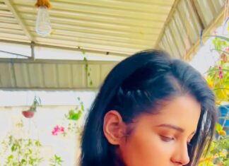 Angana Roy Instagram - এই situation-এ আপনারা কী করতেন? #Srikanto