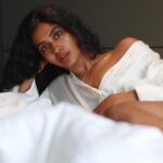 Anjali Patil Instagram - Summer in Colours. 📷 @sat_narain