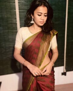 Anjana Rangan Instagram - இனிய தமிழ் புத்தாண்டு நல்வாழ்த்துக்கள்! 🌟❤️
Saree : @kanakadharadrapes