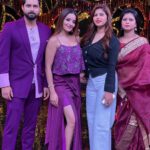 Antara Biswas Instagram – Family 💜….

Styled by: @harshalds 
Mua: @sachinmakeupartist1 
Hairstyling: @shab_qureshi786 
📸: @deepakpathak663