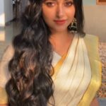 Anu Sithara Instagram - #vanitha @vanithamagazine Stylist @pushpamathew28 Costume @khajuraho_boutique_ Mua @femy_antony__ Click @basilpaulo.in Location @mountainshadowswayanad Assistant @sharath_8686