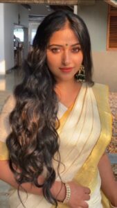 Anu Sithara Instagram - #vanitha @vanithamagazine Stylist @pushpamathew28 Costume @khajuraho_boutique_ Mua @femy_antony__ Click @basilpaulo.in Location @mountainshadowswayanad Assistant @sharath_8686