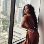 Anupama Parameswaran Instagram - “For you , I’d steal the stars “ but first lemme get my back ache cured 😬 JW Marriott Hotel Bangkok