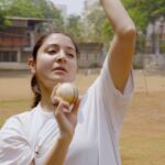 Anushka Sharma Instagram - That's how the last few days have been! ☀️🥵🏏 #prep #ChakdaXpress #GetSweatGo 💪💙 @netflix_in @jhulangoswami @officialcsfilms @prositroy @kans26 🎥: @eipimedia