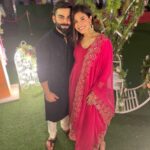 Anushka Sharma Instagram - Wedding function in a bubble! Now I think I’ve seen and celebrated possibly every function and festival in a bubble! 🤔🫧🤭 #BubbleLife