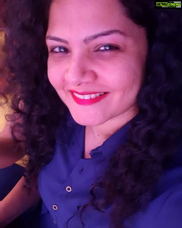 Anuya Bhagvath Instagram - Saturday eve time pass :) #anuya @lakmefashionwk