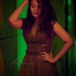Aparna Das Instagram – Slay.
Pc @akshay_punyalanz 🤩
Costume @hange.rs