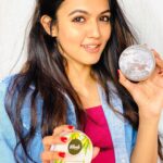 Aparna Das Instagram - Naturally and ethical made aloevera gel in its purest form is a great fragrance free option for all skin types from @Vilvah_ I got mine from Vilvah 😀. An Indian skin care brand that lives upto everyone's expectations !!