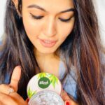 Aparna Das Instagram - Naturally and ethical made aloevera gel in its purest form is a great fragrance free option for all skin types from @Vilvah_ I got mine from Vilvah 😀. An Indian skin care brand that lives upto everyone's expectations !!