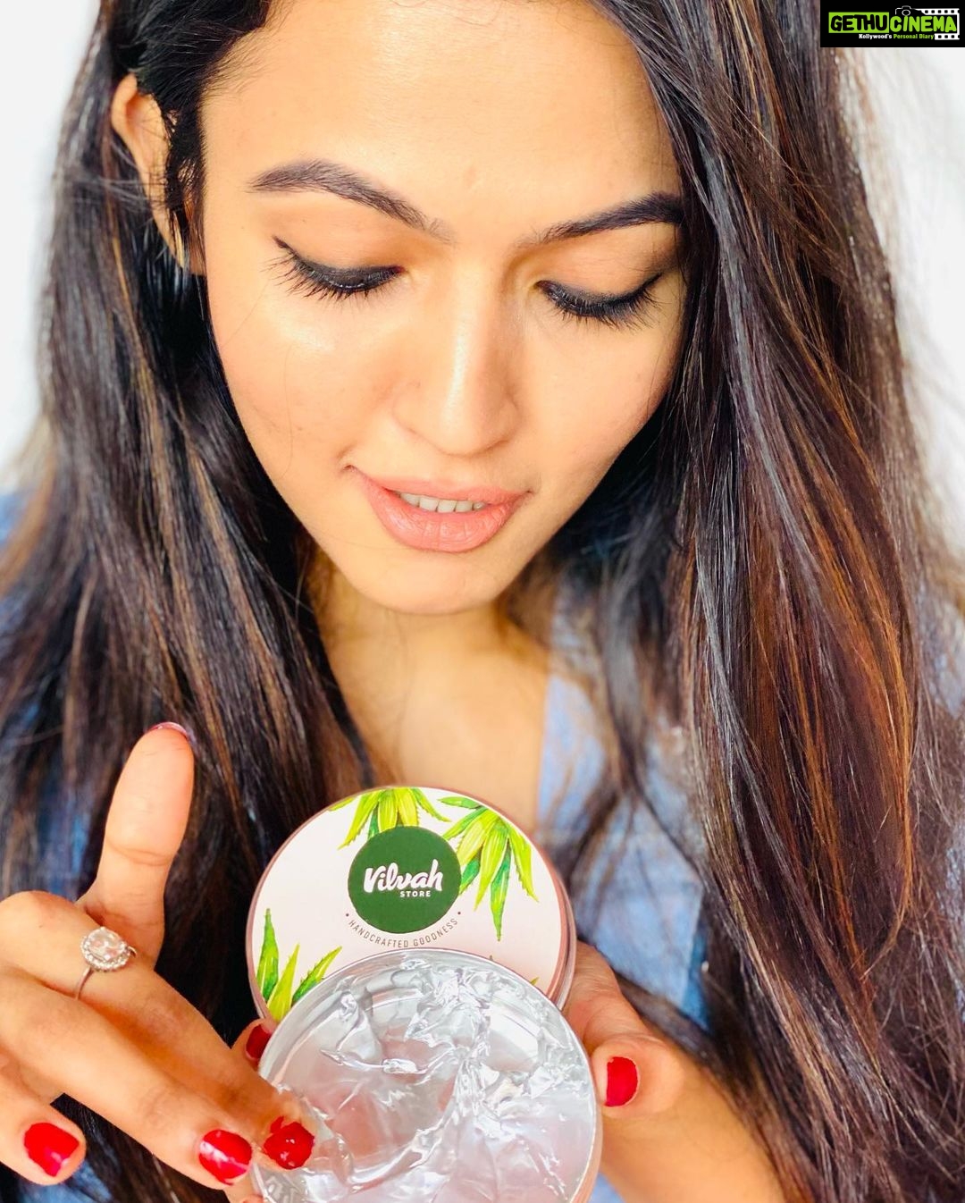 Aparna Das Instagram - Naturally and ethical made aloevera gel in its purest form is a great fragrance free option for all skin types from @Vilvah_ I got mine from Vilvah π. An Indian skin care brand that lives upto everyone's expectations !!