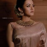 Aparna Das Instagram - Saree 😊 Makeup @makeupbyrosna Costume @eira_clothing__ Photography @sameehphotography @frozens_ads Jwellery @dubai_gold_and_diamonds Costume @kasavukendra