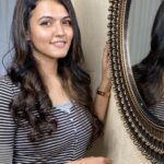 Aparna Das Instagram - Trying without filter or makeup for a change 😜 📸 @shanishaki 💇🏻‍♀️ @sajithandsujith
