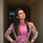 Aparna Das Instagram - Believe you can do and you are half way there♥️ Costume : @paris_de_boutique 💖 Makeup : @pragyadk ♥️ Photography: @a_sk_photography
