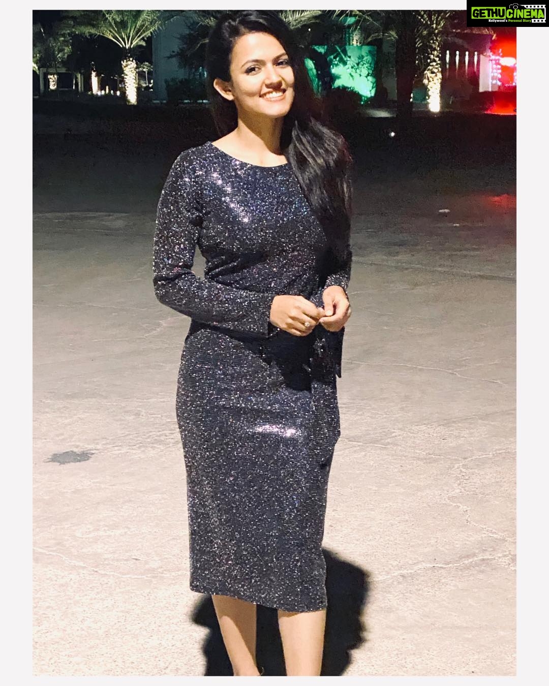 Aparna Das Instagram - ✨ Notice the little things and stay happy ✨ #happynewyear #2020 #happy #freshstart